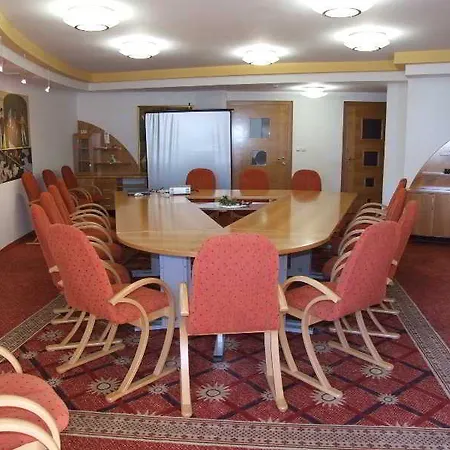 Hotel Lipa 3*